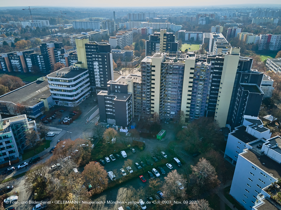 12.11./09.11.2020 - Marx-Zentrum und Umgebung am Karl-Marx-Ring in Neuperlach